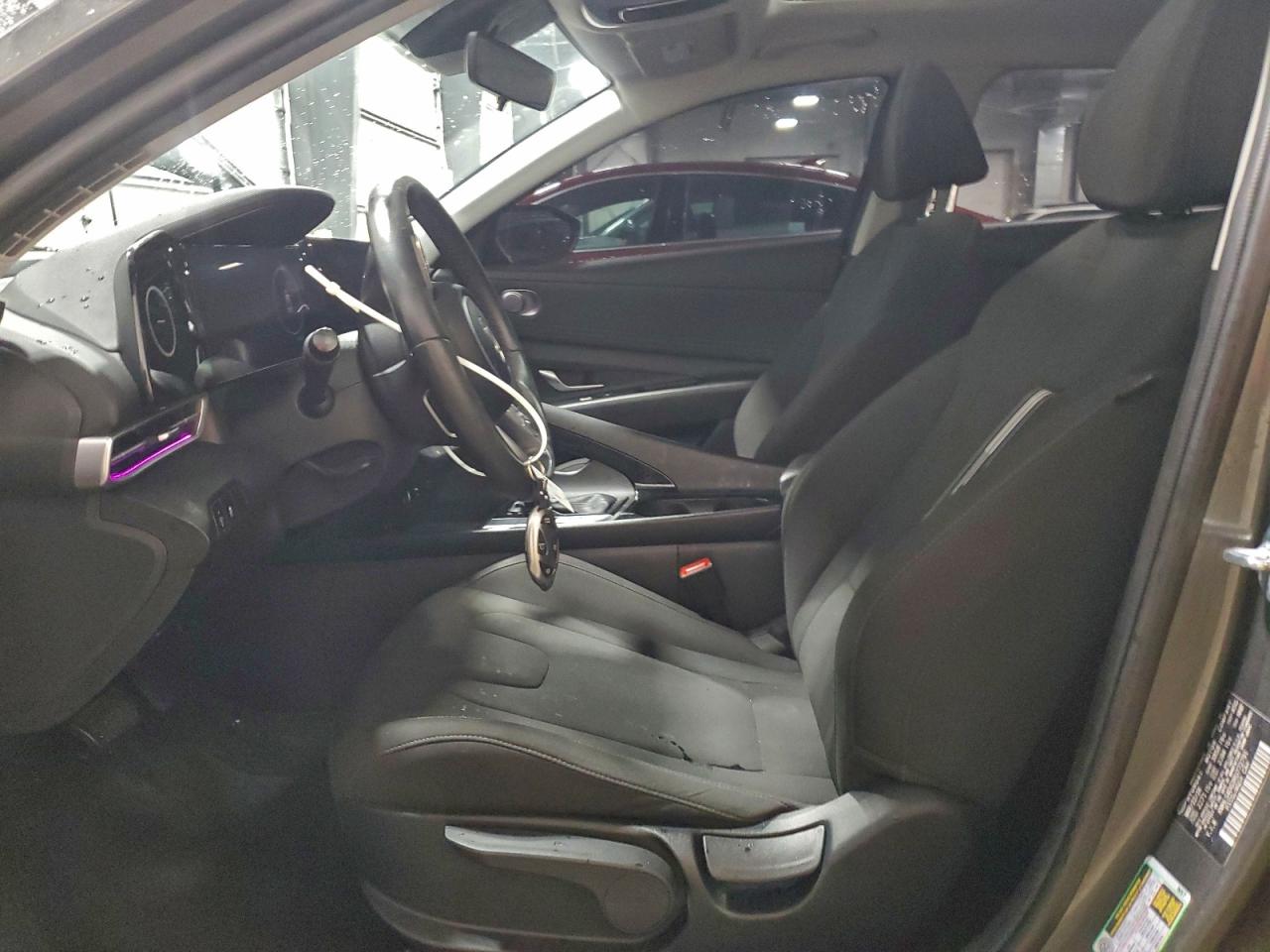 2024 HYUNDAI ELANTRA SEL photo 7