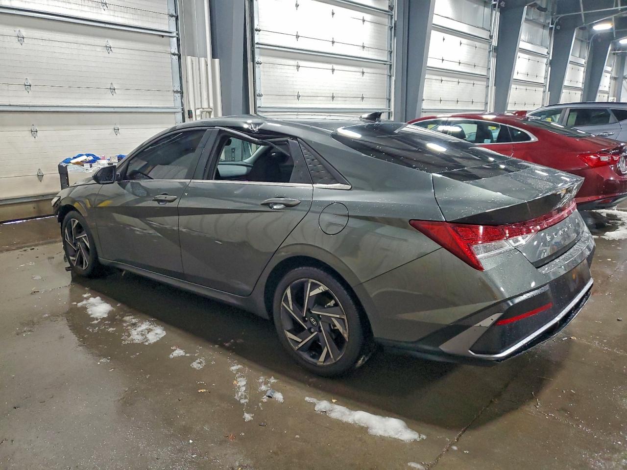 2024 HYUNDAI ELANTRA SEL photo 2