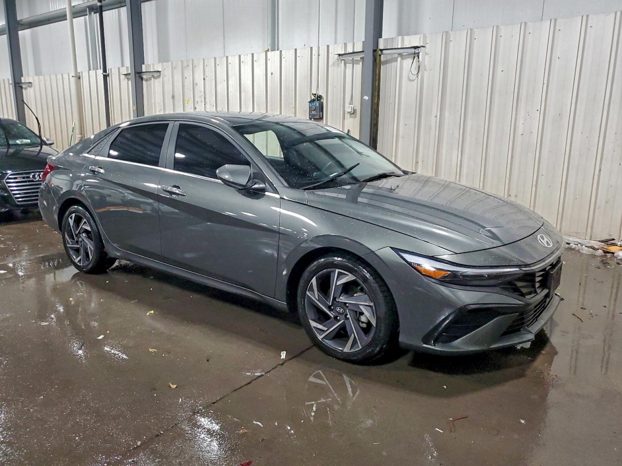 2024 HYUNDAI ELANTRA SEL photo 4