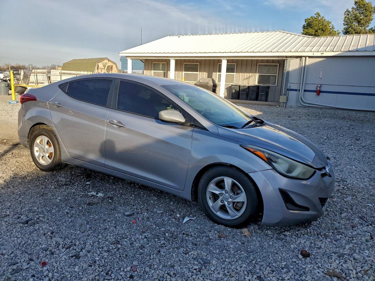 2015 HYUNDAI ELANTRA SE photo 4