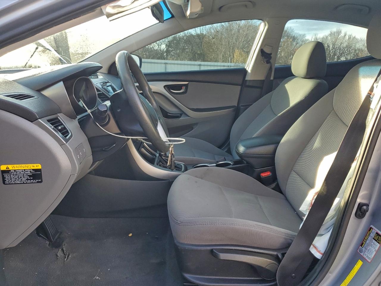 2015 HYUNDAI ELANTRA SE photo 7