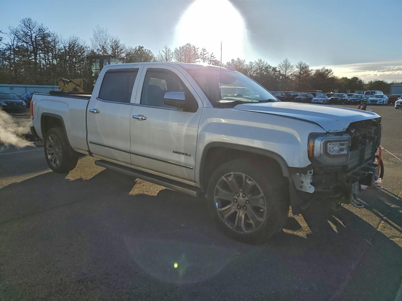 2017 GMC SIERRA K1500 DENALI photo 4