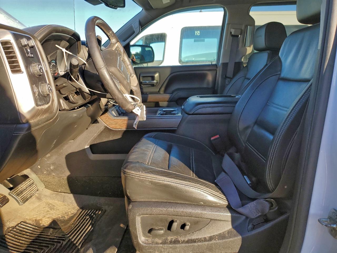 2017 GMC SIERRA K1500 DENALI photo 7