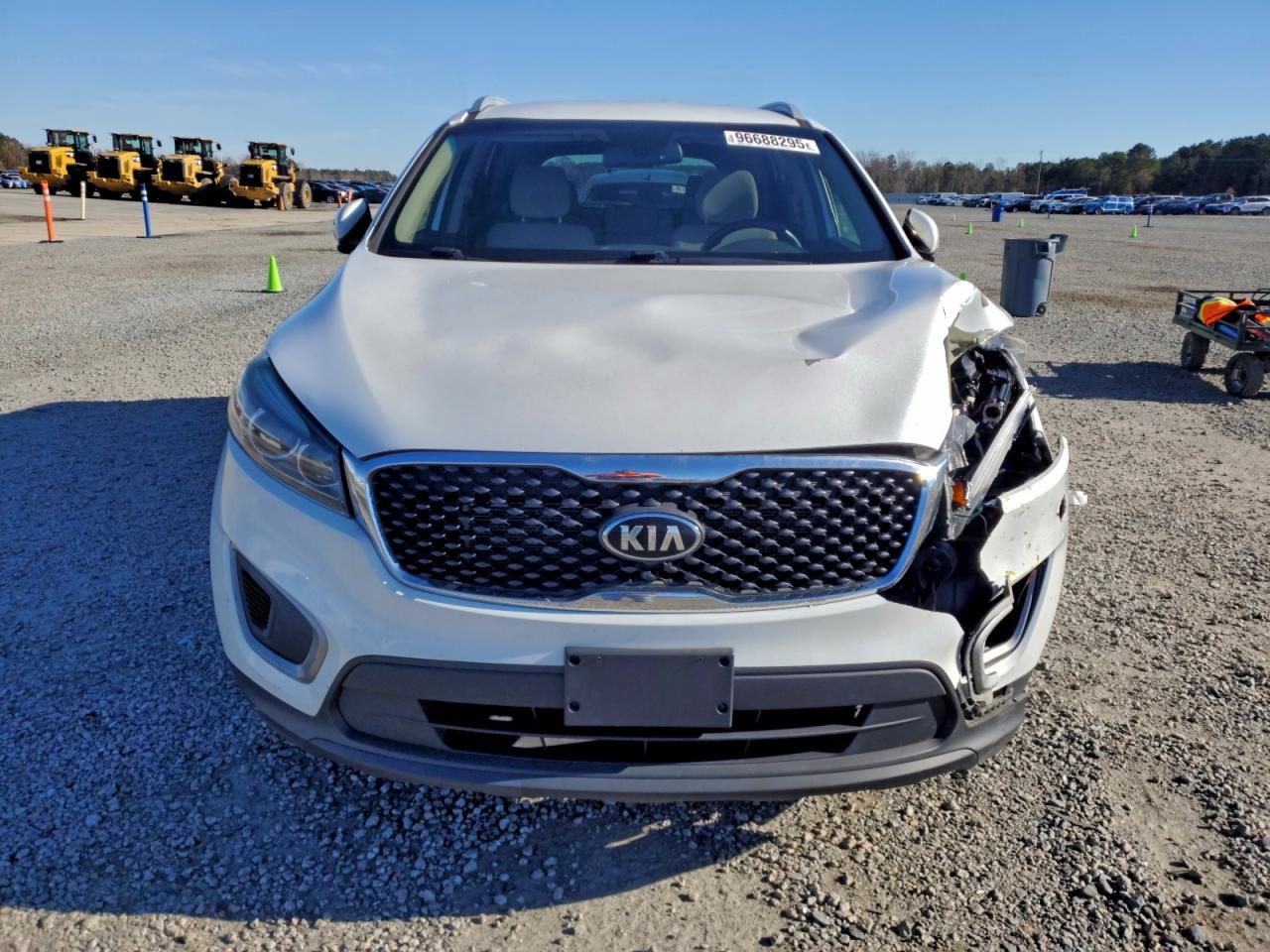 2016 KIA SORENTO LX photo 5