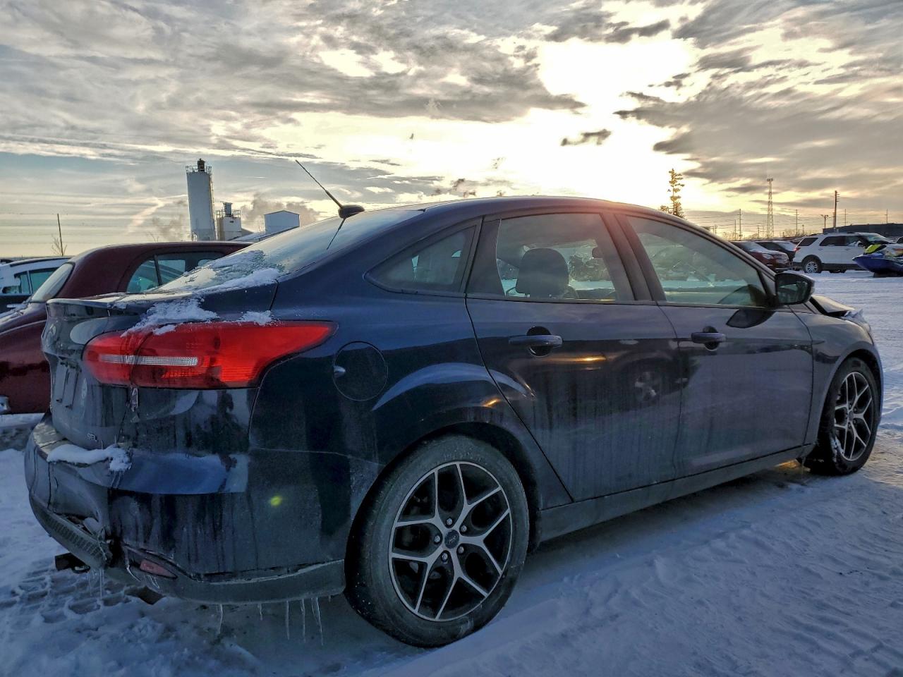 2017 FORD FOCUS SEL photo 3