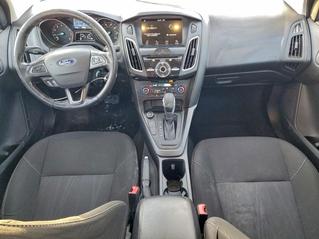 2017 FORD FOCUS SEL photo 8