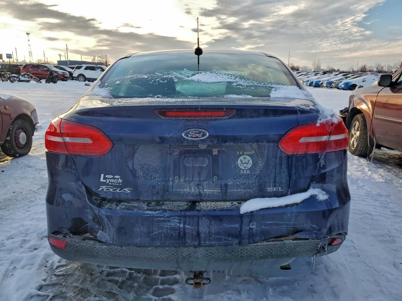 2017 FORD FOCUS SEL photo 6
