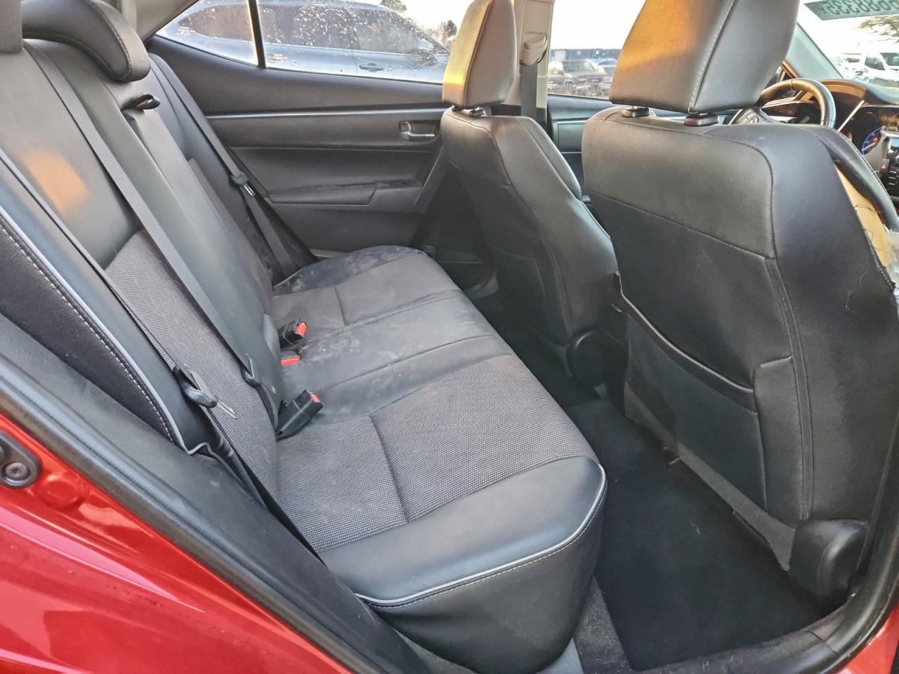 2016 TOYOTA COROLLA L photo 10