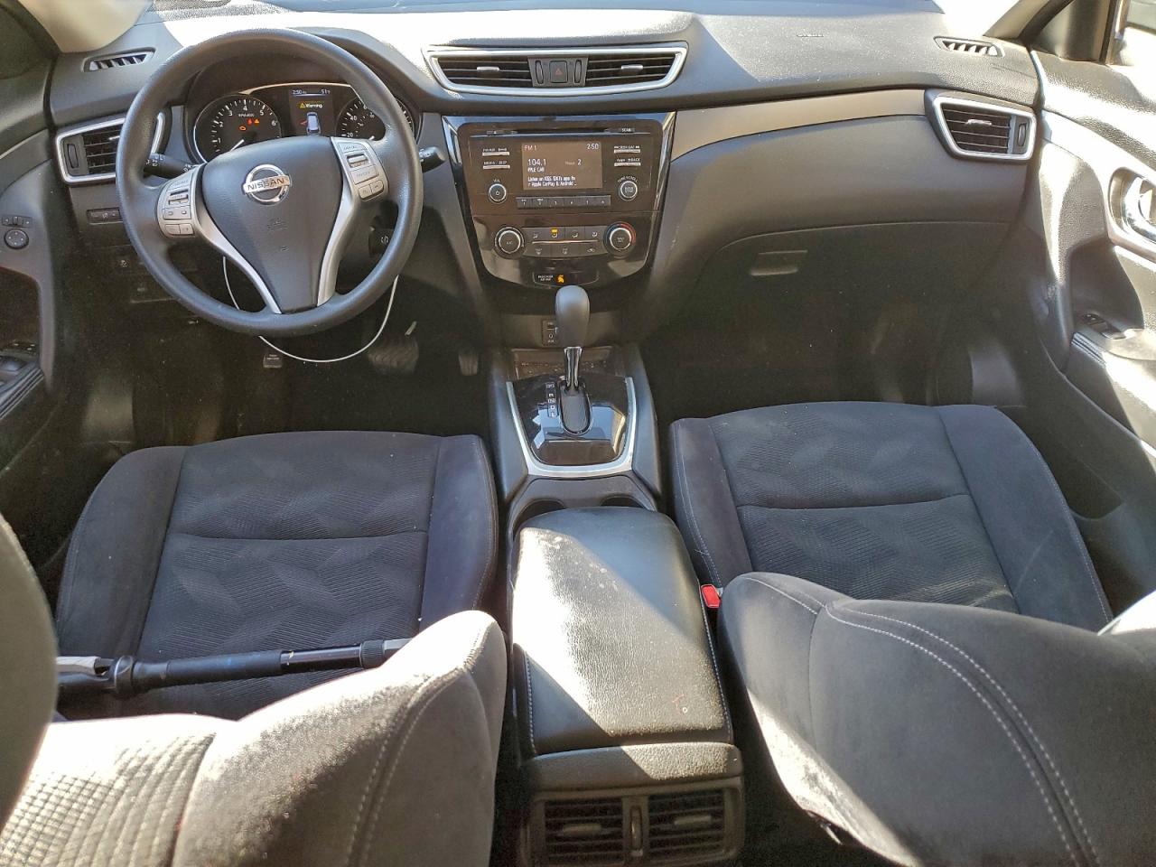 2016 NISSAN ROGUE S photo 8
