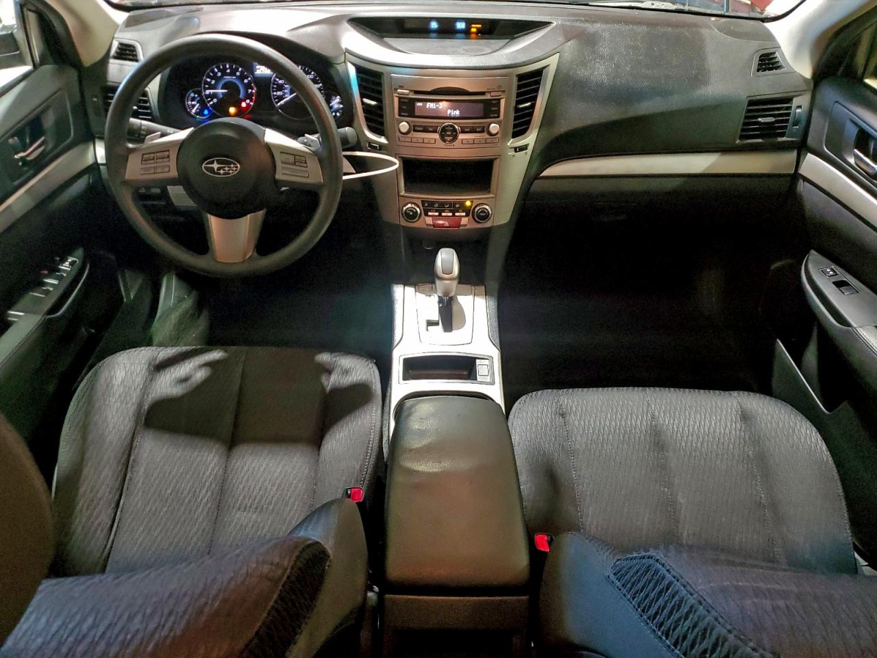 2011 SUBARU LEGACY 2.5I photo 8