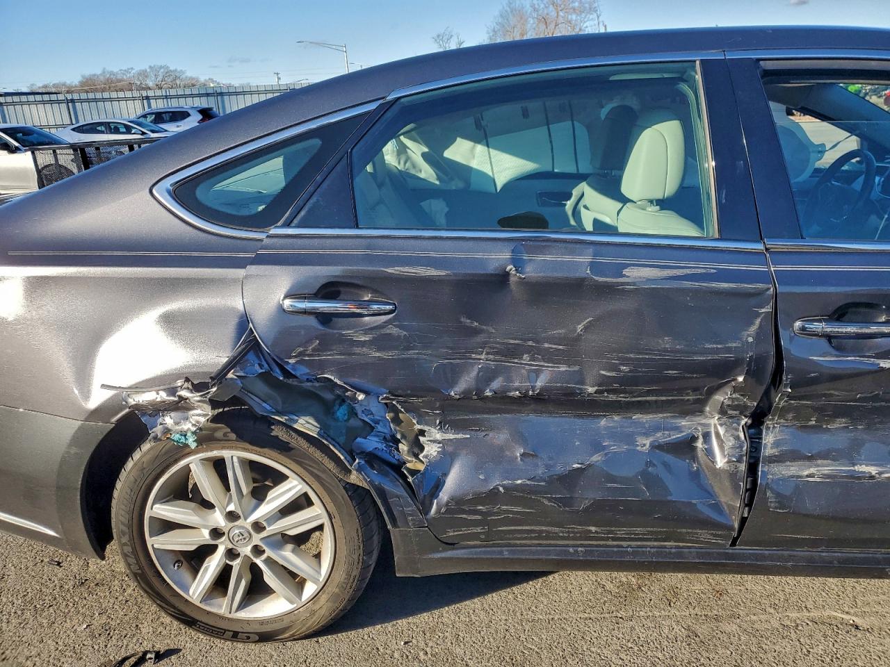 2013 TOYOTA AVALON BASE photo 10