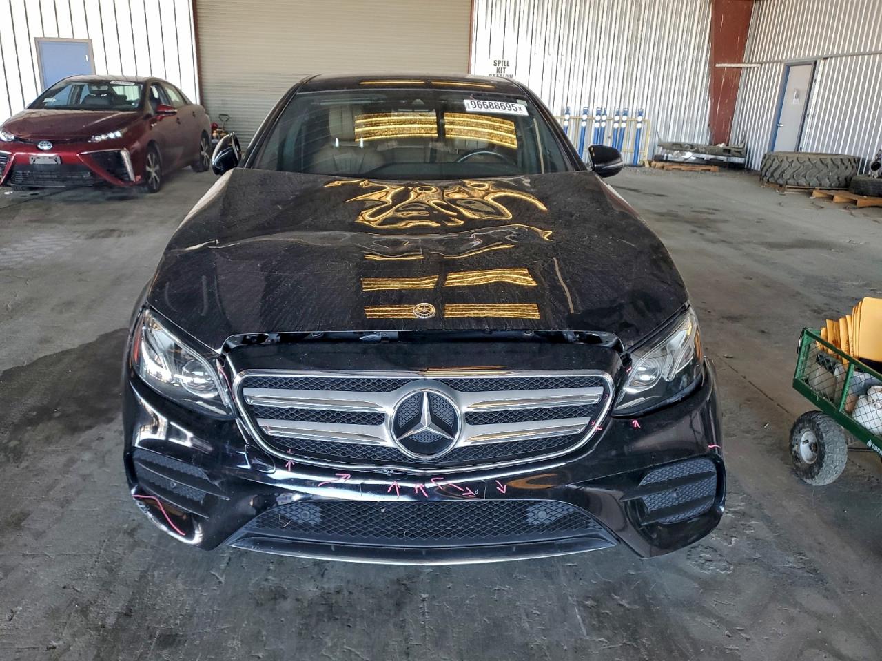 2017 MERCEDES-BENZ E 300 photo 9