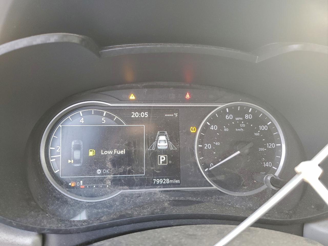 2021 NISSAN VERSA SV photo 17