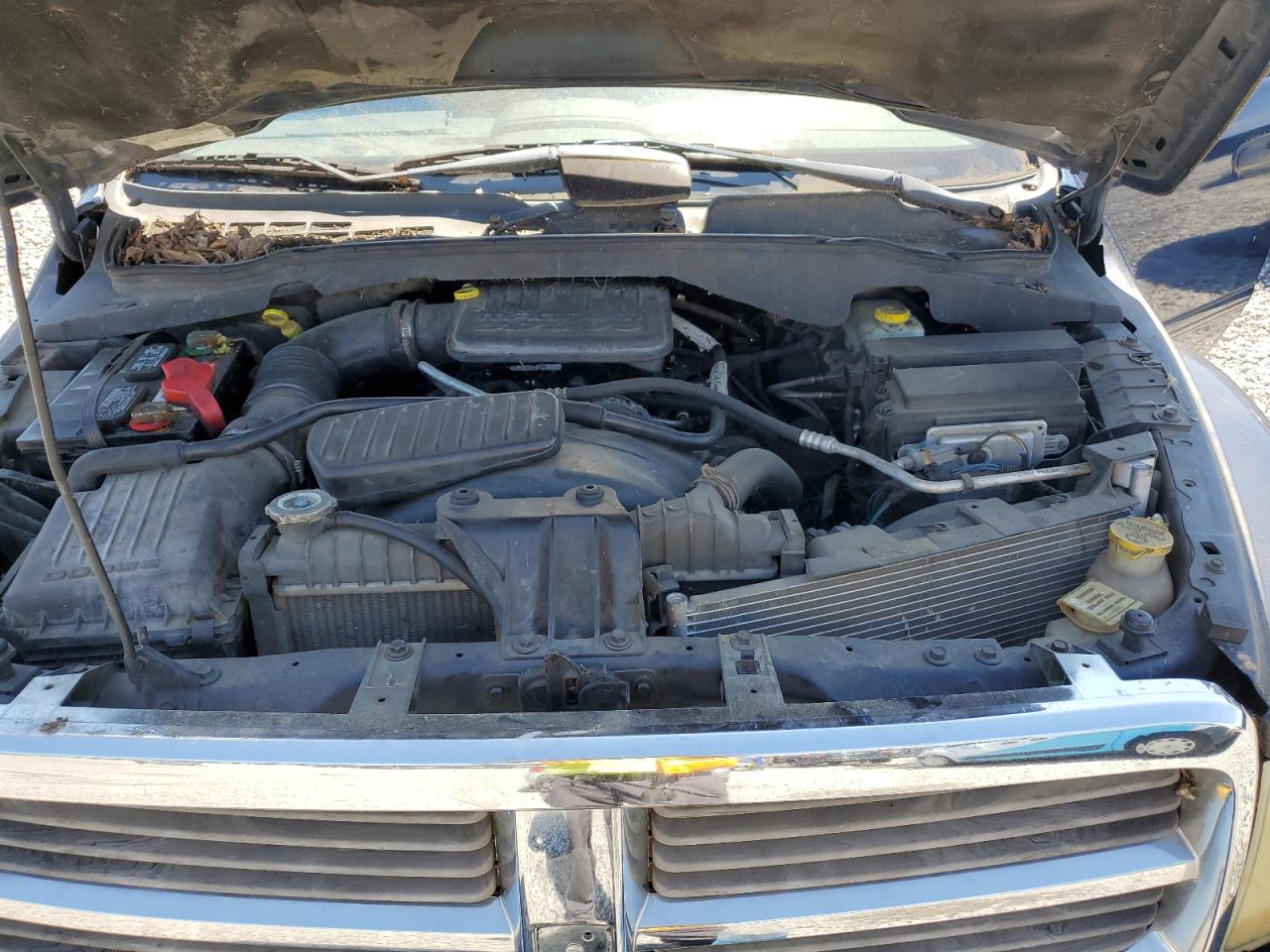 2004 DODGE DURANGO SLT photo 12