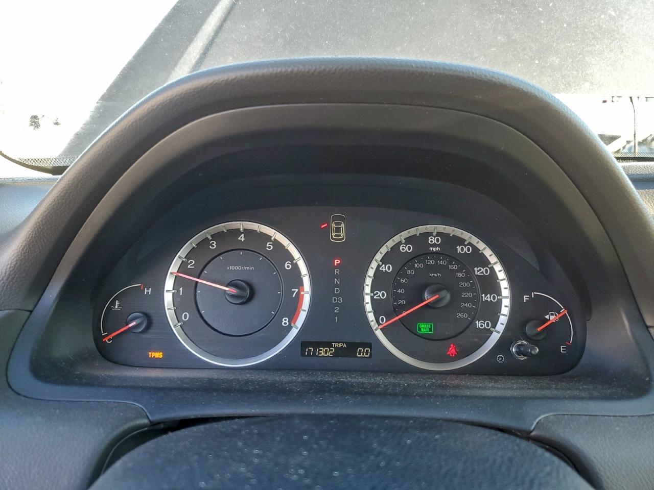2009 HONDA ACCORD LX photo 9