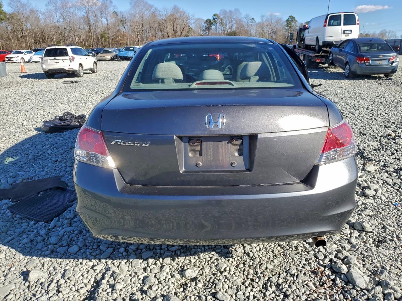 2009 HONDA ACCORD LX photo 6