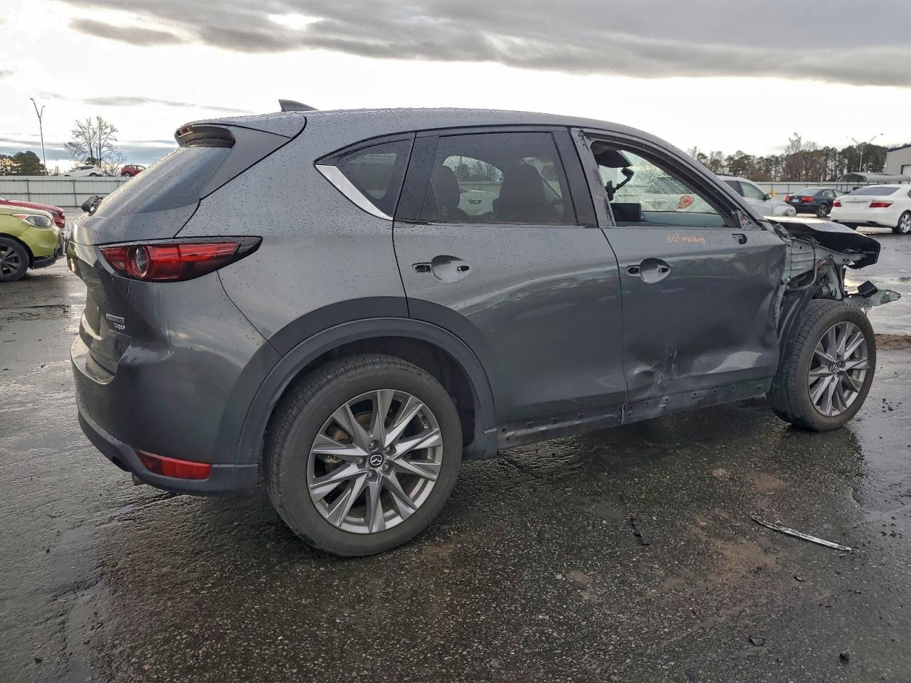 2021 MAZDA CX-5 GRAND TOURING RESERVE photo 3