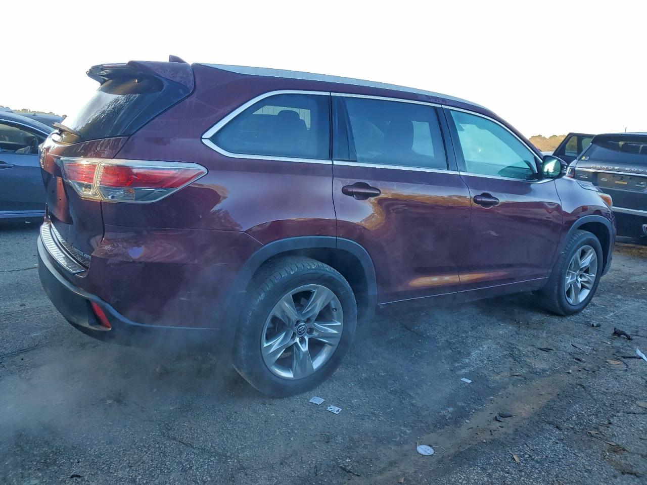 2014 TOYOTA HIGHLANDER LIMITED photo 3