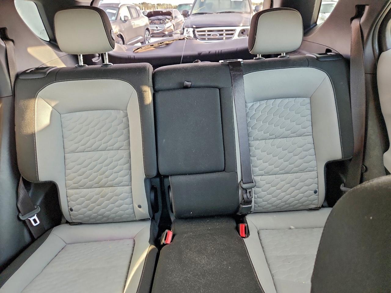 2018 CHEVROLET EQUINOX LS photo 10