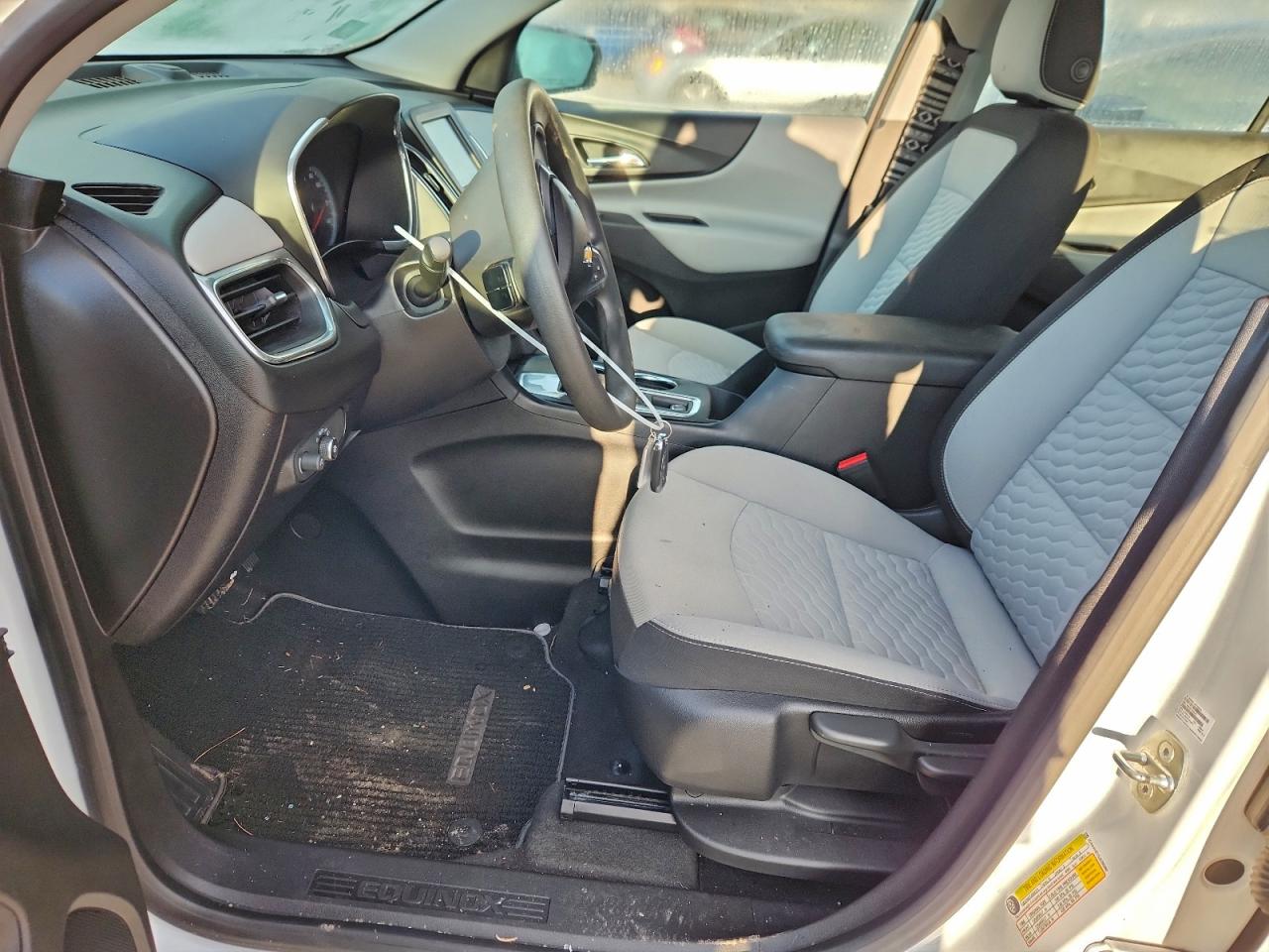 2018 CHEVROLET EQUINOX LS photo 7