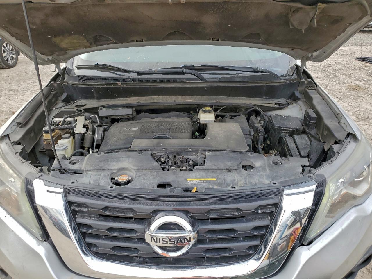 2017 NISSAN PATHFINDER S photo 12
