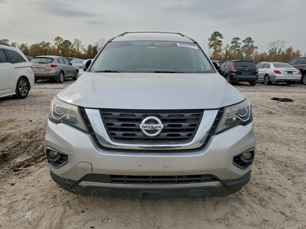 2017 NISSAN PATHFINDER S photo 5