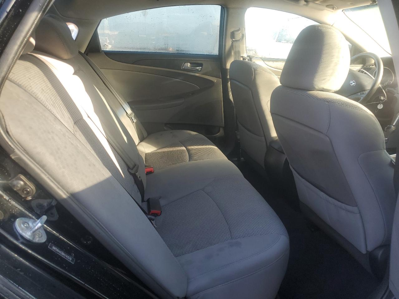 2013 HYUNDAI SONATA GLS photo 28