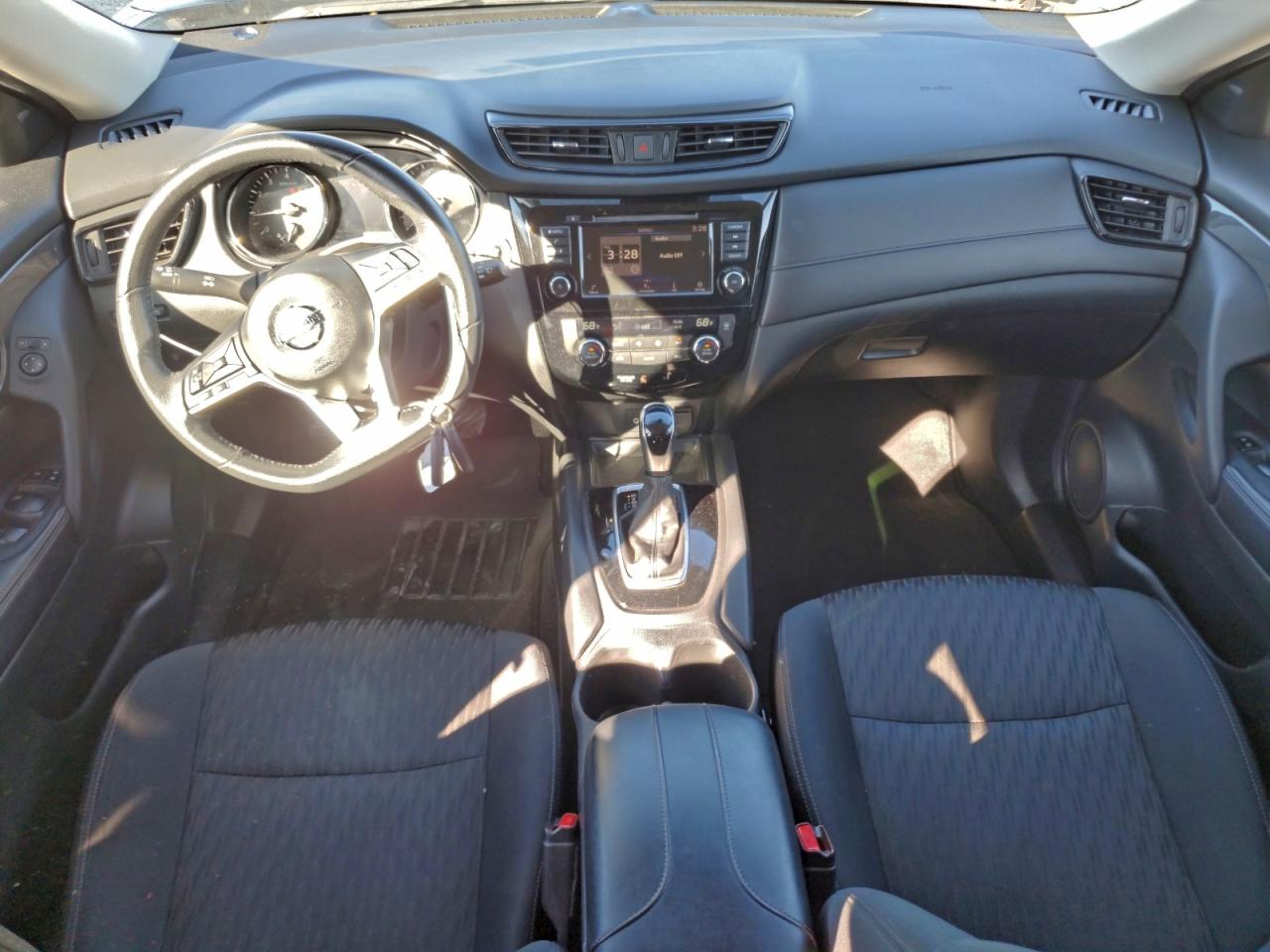 2019 NISSAN ROGUE S photo 22