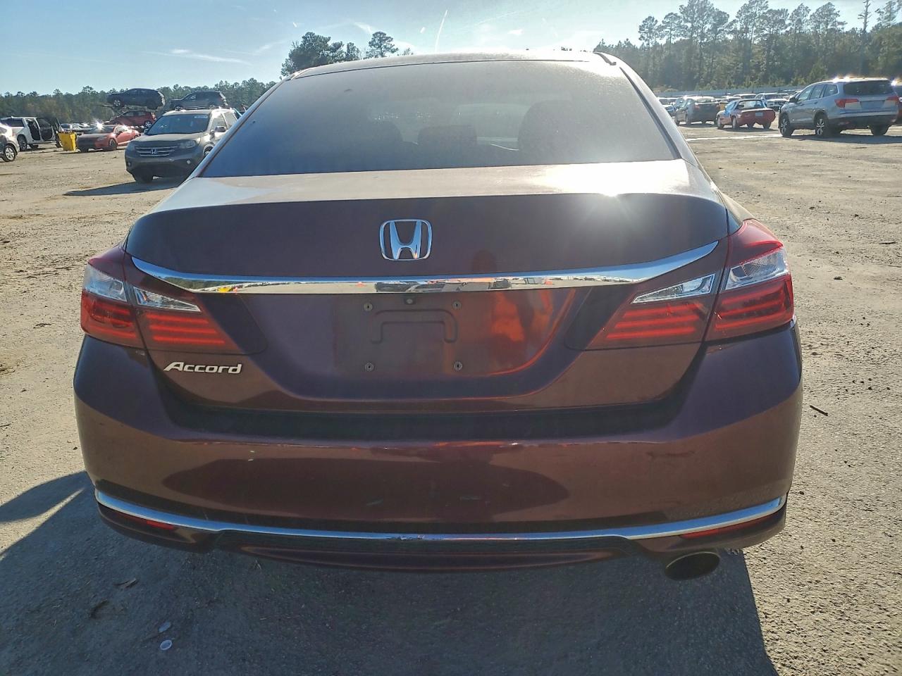 2016 HONDA ACCORD LX photo 6