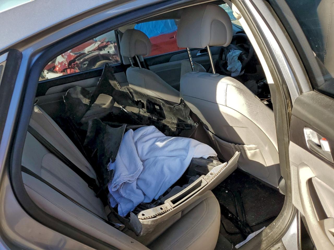 2016 HYUNDAI SONATA HYBRID photo 12