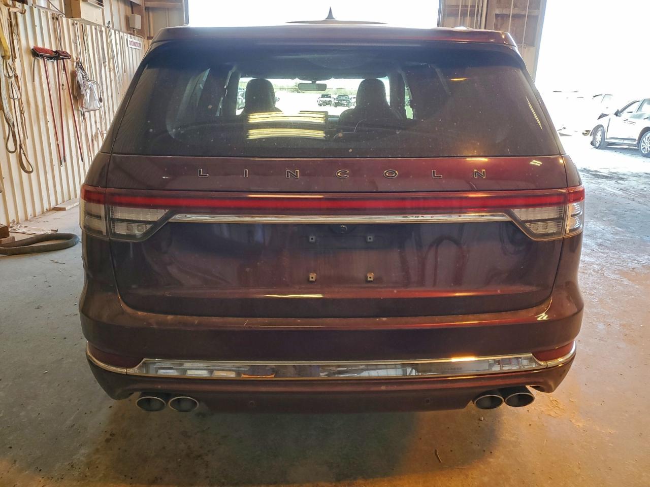 2021 LINCOLN AVIATOR BLACK LABEL photo 6