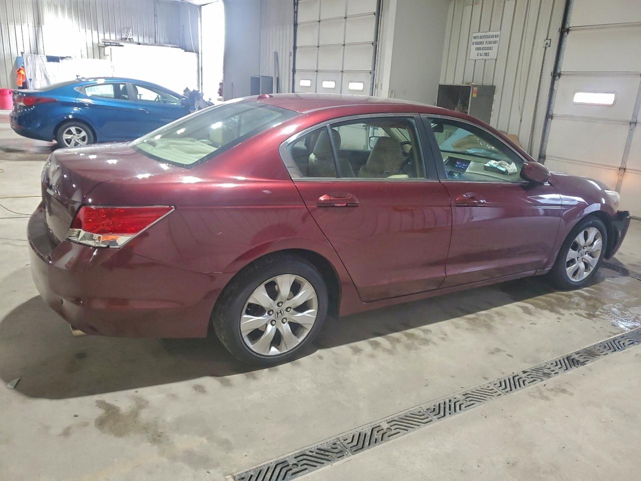 2010 HONDA ACCORD EXL photo 3