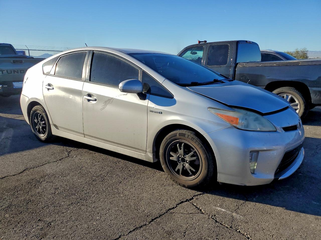 2013 TOYOTA PRIUS photo 4