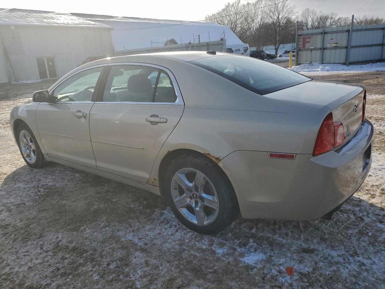 2009 CHEVROLET MALIBU 1LT photo 2