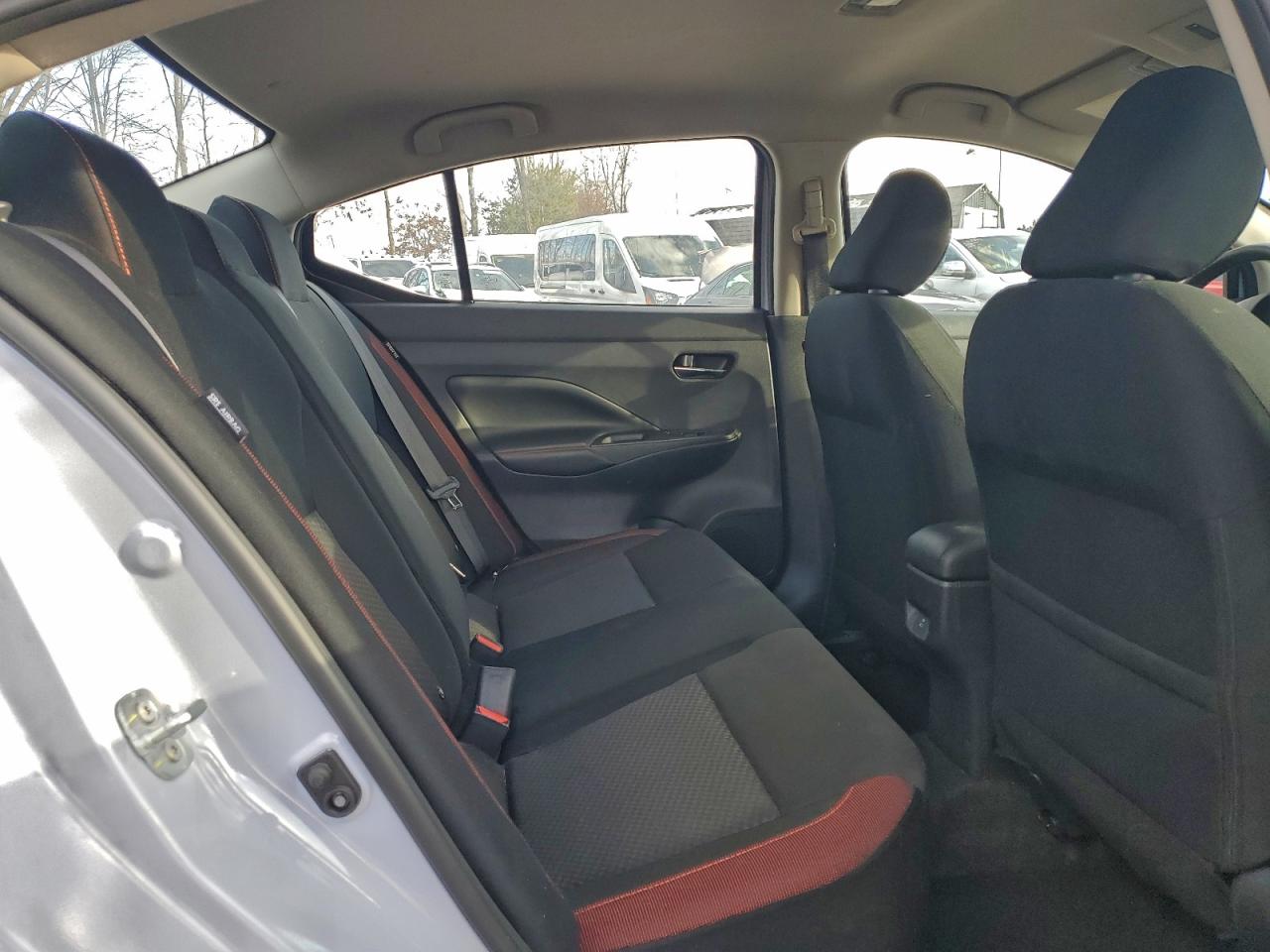 2025 NISSAN VERSA SR photo 10