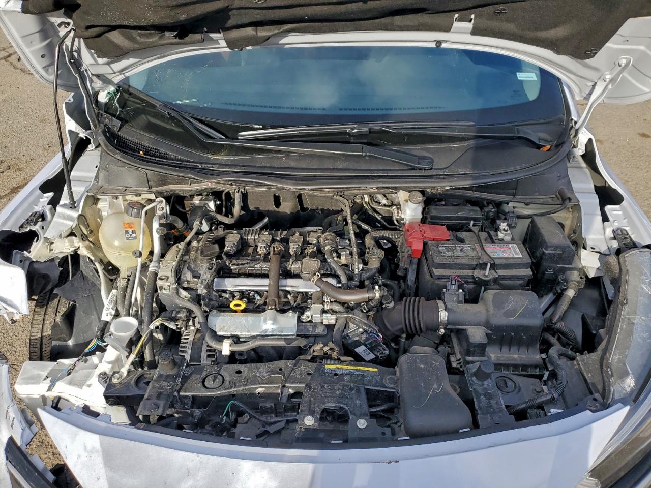 2025 NISSAN VERSA SR photo 11