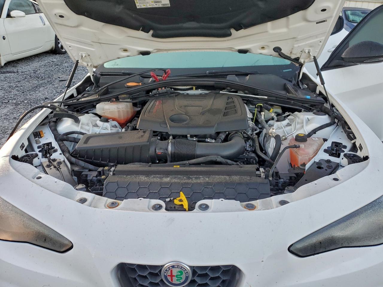 2020 ALFA ROMEO GIULIA photo 11