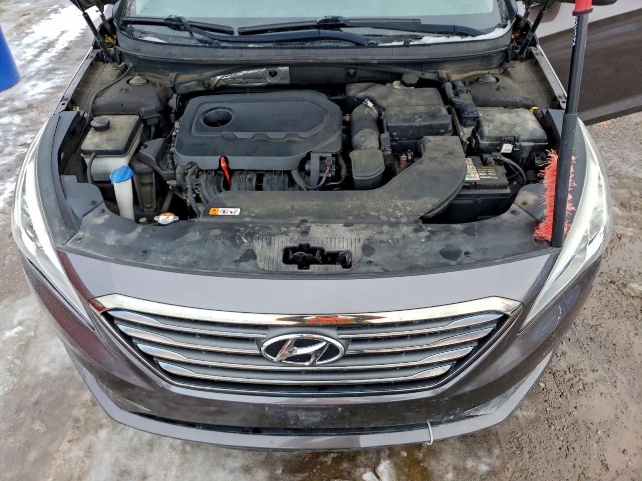 2016 HYUNDAI SONATA SE photo 11