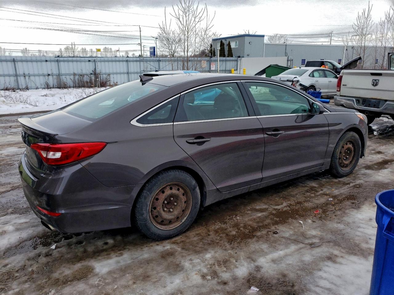 2016 HYUNDAI SONATA SE photo 3