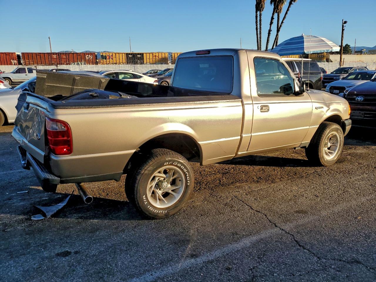 2004 FORD RANGER photo 3