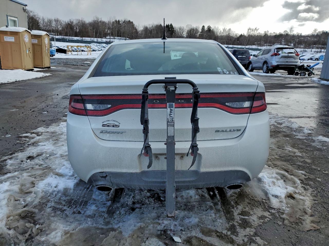 2015 DODGE DART SXT photo 6