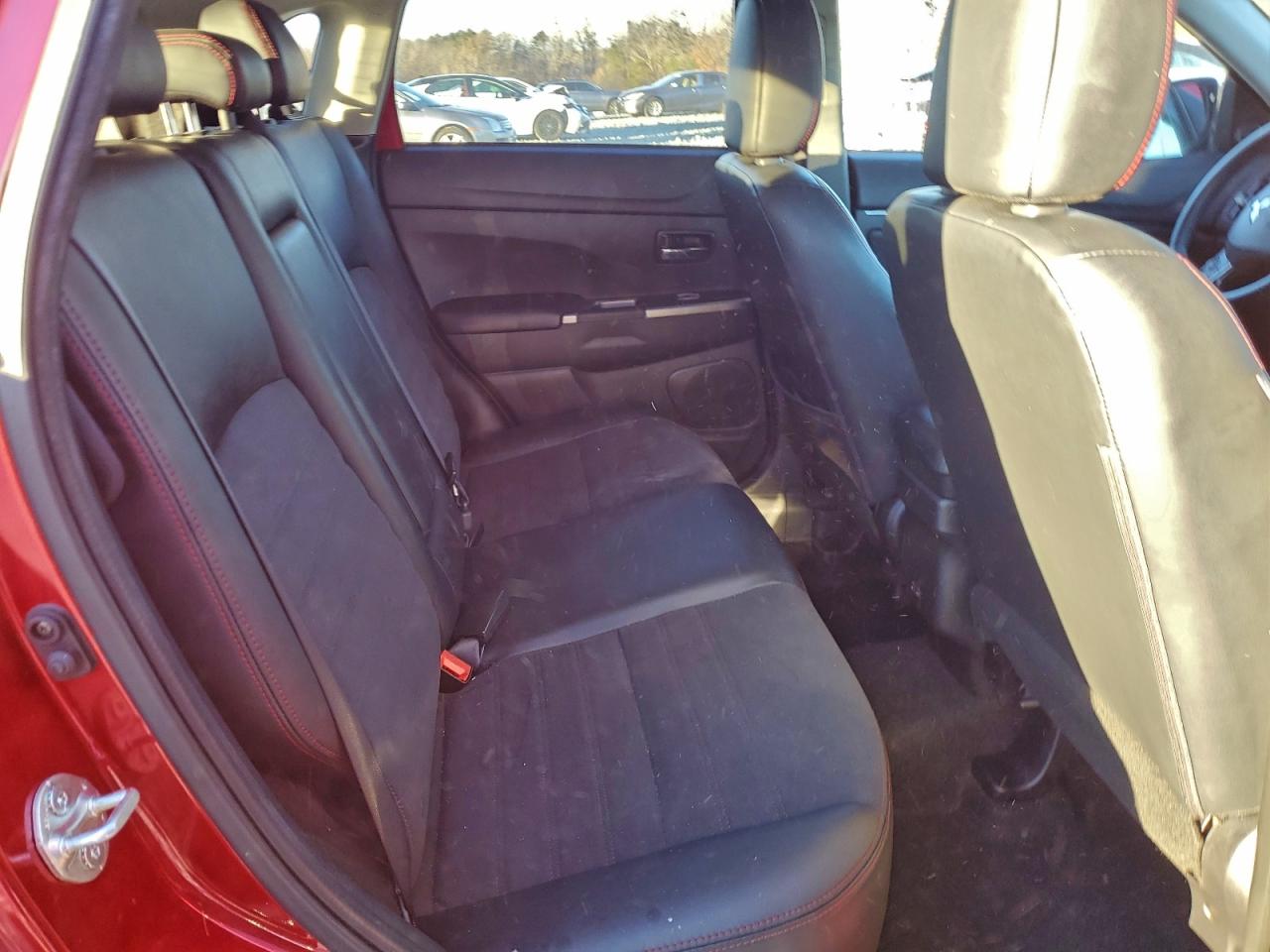 2022 MITSUBISHI OUTLANDER SPORT SE photo 11