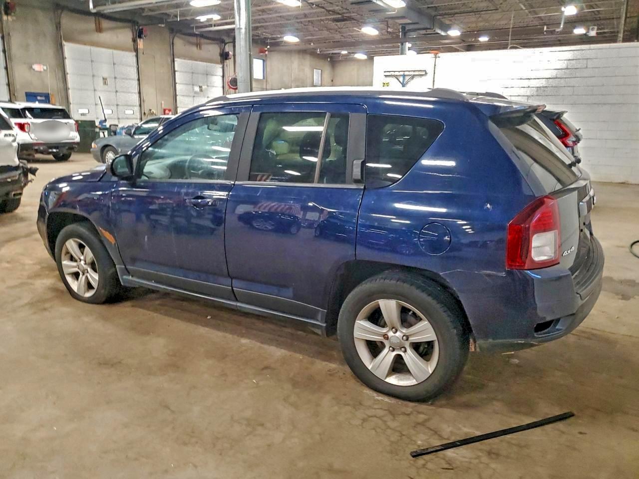 2016 JEEP COMPASS SPORT photo 2