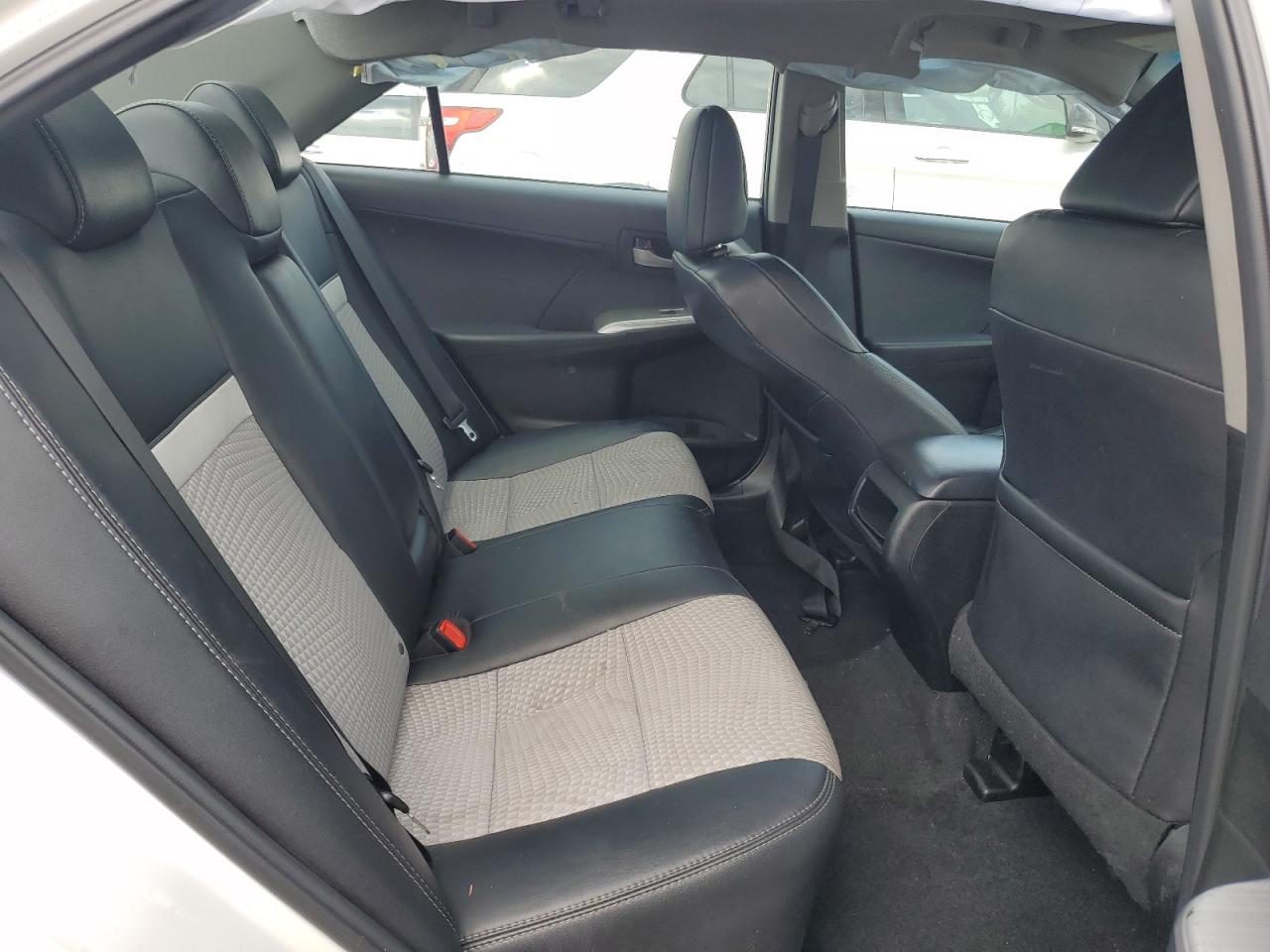 2012 TOYOTA CAMRY BASE photo 10