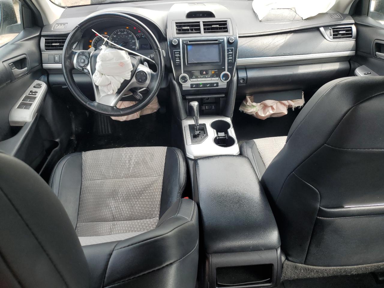 2012 TOYOTA CAMRY BASE photo 8