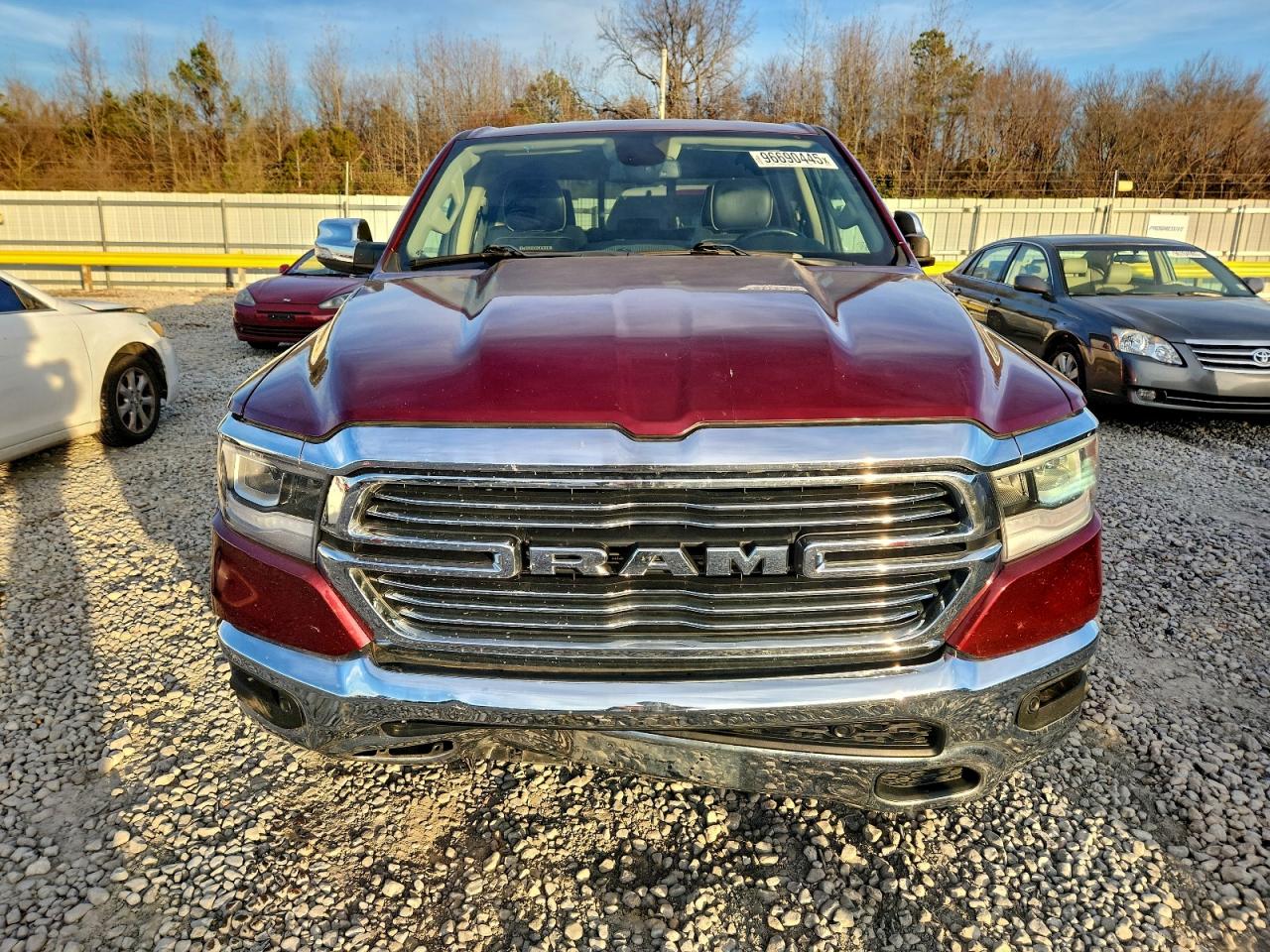 2019 RAM 1500 LARAMIE photo 5