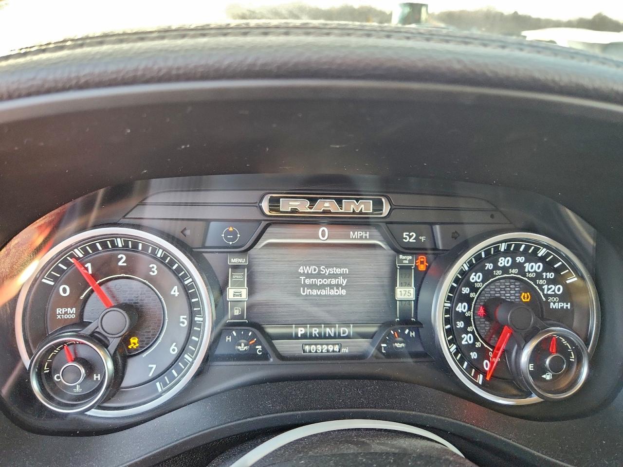 2019 RAM 1500 LARAMIE photo 9