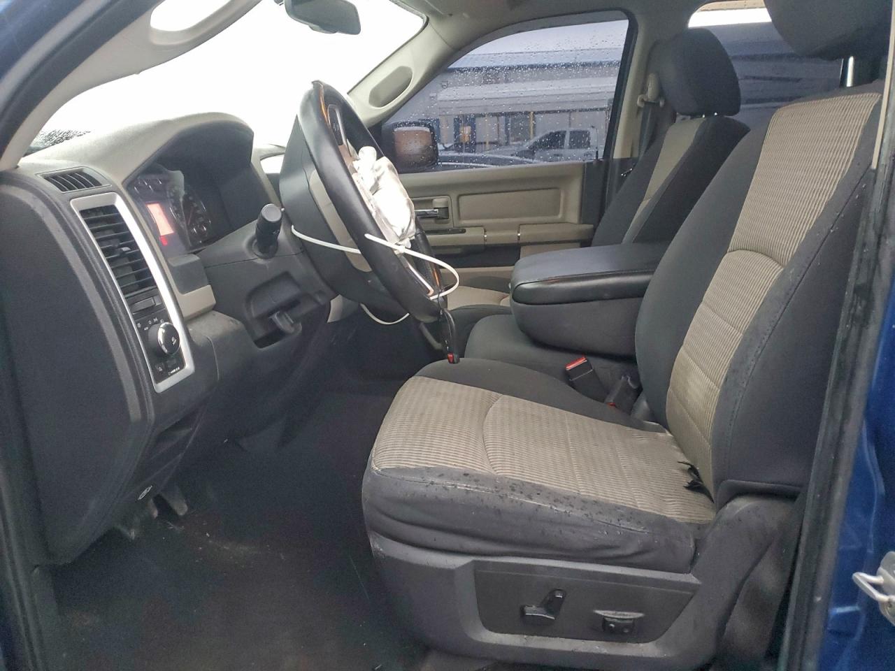 2010 DODGE RAM 1500 photo 7