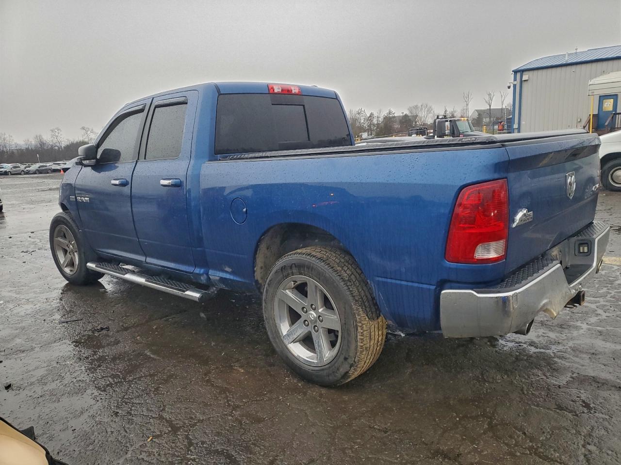 2010 DODGE RAM 1500 photo 2