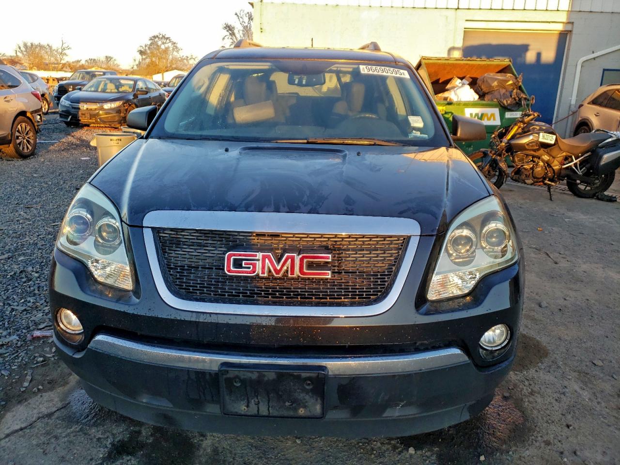 2011 GMC ACADIA SLE photo 13